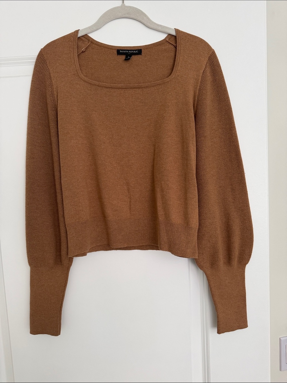Banana Republic Cropped Square-Neck Sweater in Camel Brown